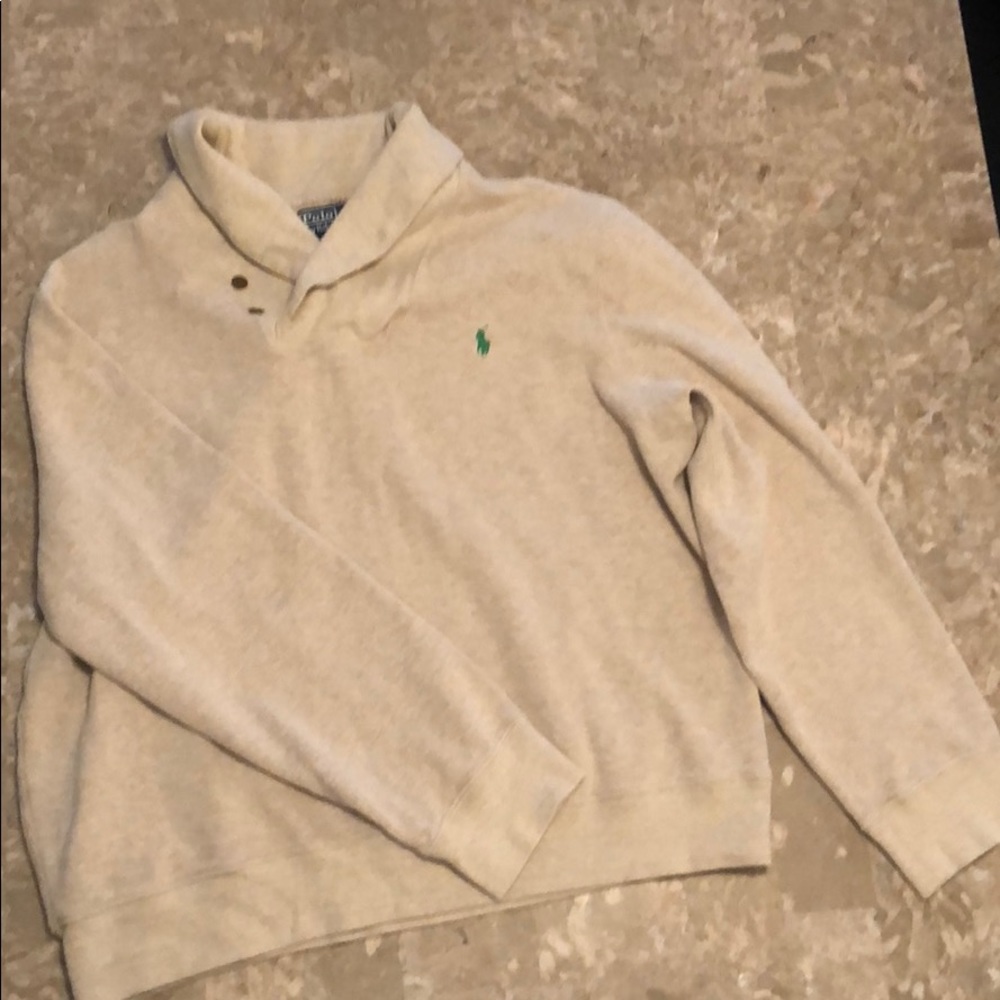 Men’s pullover sweater